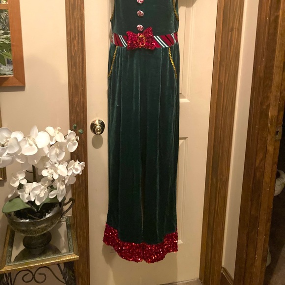 Christmas Jumpsuit - Picture 4 of 6